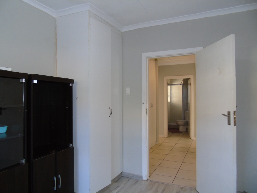 To Let 3 Bedroom Property for Rent in Beacon Bay Eastern Cape